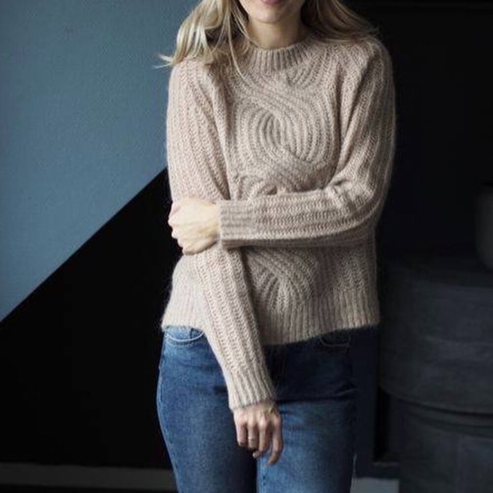 Part Two Copenhagen. Sweater 20% Wool, 55% Mohair, 25% other fibers. Like New